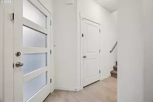 1121 N Auburn Pl, Ridgefield, WA 98642 - Photo 5