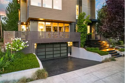 7318 N Olin Ave, Portland, OR 97203 - Photo 3