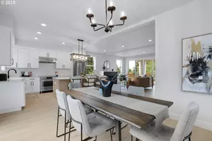 6012 SW 18th Ave, Portland, OR 97239 - Photo 13