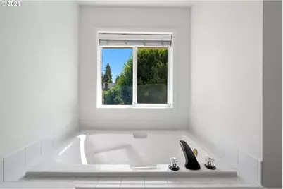17430 SW 111th Ave, Tualatin, OR 97062 - Photo 27