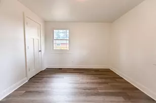 11650 NE Glisan St, Portland, OR 97220 - Photo 11