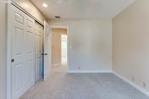 1244 Courtney Pl, Eugene, OR 97405 - Photo 37