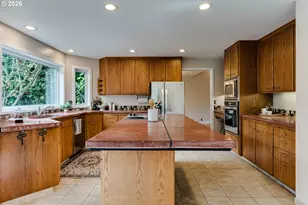 1244 Courtney Pl, Eugene, OR 97405 - Photo 11