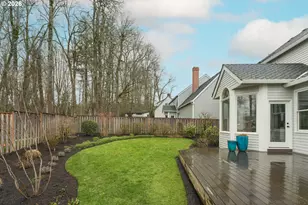 13276 Deerfield Ct, Lake Oswego, OR 97035 - Photo 31