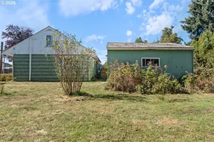 301 E 2nd St, Canby, OR 97013 - Photo 31