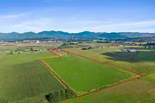 4930 Hwy 101 S, Tillamook, OR 97141 - Photo 7