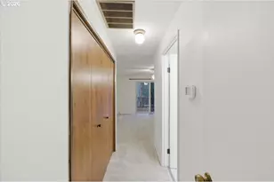 2225 NW Estaview Cir, Corvallis, OR 97330 - Photo 11