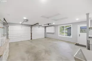 2225 NW Estaview Cir, Corvallis, OR 97330 - Photo 39