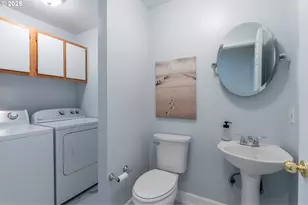 7165 SW Sagert St, Tualatin, OR 97062 - Photo 11