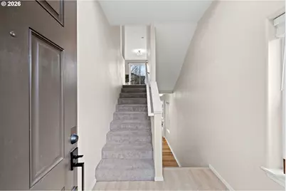 232 NE 76th Ave, Hillsboro, OR 97124 - Photo 3