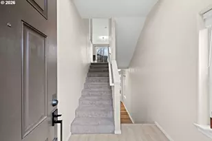 232 NE 76th Ave, Hillsboro, OR 97124 - Photo 3