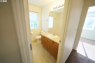 3317 SE 122nd Ave SE, Portland, OR 97236 - Photo 21