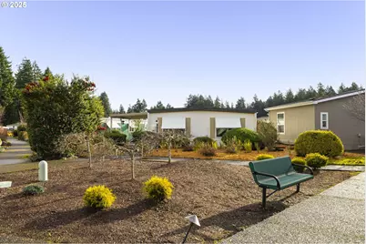 11624 SW Royal Villa Dr, Portland, OR 97224 - Photo 3