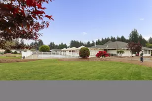 11624 SW Royal Villa Dr, Portland, OR 97224 - Photo 45