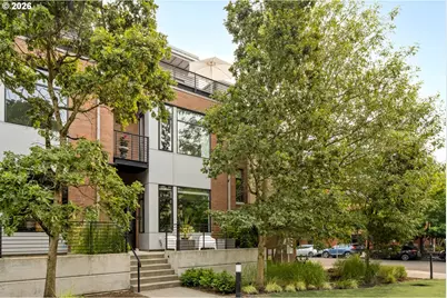 1636 NW Riverscape St, Portland, OR 97209 - Photo 1