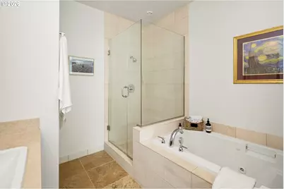 1636 NW Riverscape St, Portland, OR 97209 - Photo 27