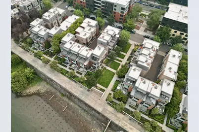 1636 NW Riverscape St, Portland, OR 97209 - Photo 45