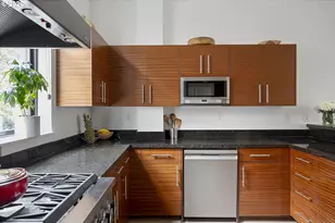 1636 NW Riverscape St, Portland, OR 97209 - Photo 13