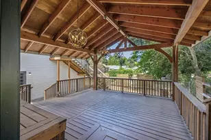 205 NW 12th St, Gresham, OR 97030 - Photo 27