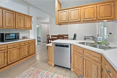 78188 Layng Rd, Cottage Grove, OR 97424 - Photo 11