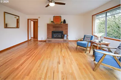 175 S 1st St, Kalama, WA 98625 - Photo 21