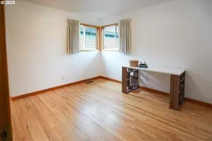 175 S 1st St, Kalama, WA 98625 - Photo 29