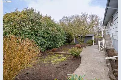 175 S 1st St, Kalama, WA 98625 - Photo 41