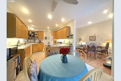 1505 Canal St, Springfield, OR 97477 - Photo 9