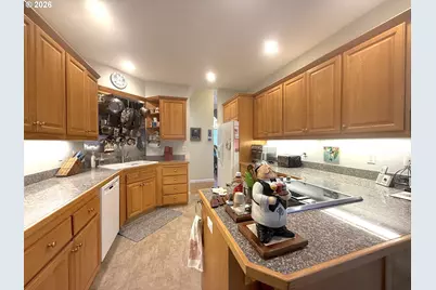 1505 Canal St, Springfield, OR 97477 - Photo 11