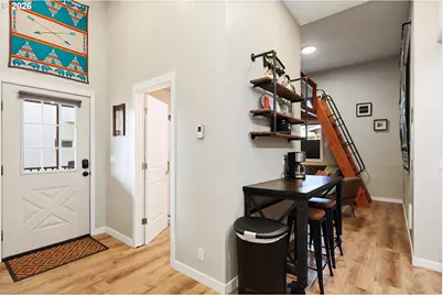 501 Deschutes Ave, Maupin, OR 97037 - Photo 11