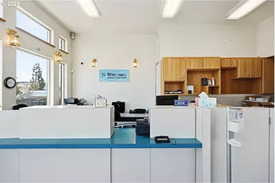 501 Deschutes Ave, Maupin, OR 97037 - Photo 7