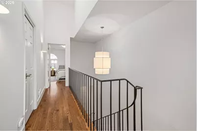 2349 NW Overton St, Portland, OR 97210 - Photo 17