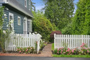 604 Van Buren St, Oregon City, OR 97045 - Photo 3