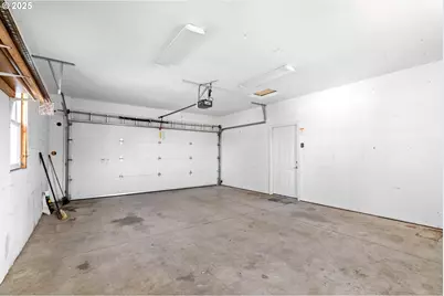 738 E Catherine Ave, Hermiston, OR 97838 - Photo 25