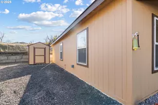 738 E Catherine Ave, Hermiston, OR 97838 - Photo 29