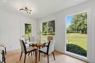 8360 SW Mariners Dr, Wilsonville, OR 97070 - Photo 9