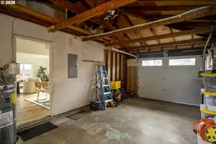 6135 SE Lambert St, Portland, OR 97206 - Photo 35