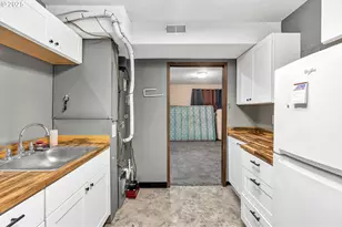 3338 SE 156th Ave, Portland, OR 97236 - Photo 35