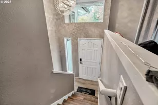 3338 SE 156th Ave, Portland, OR 97236 - Photo 5