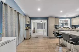 3338 SE 156th Ave, Portland, OR 97236 - Photo 9