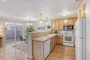 17395 SW Vincent St, Beaverton, OR 97078 - Photo 13