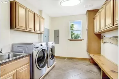 27065 Highway 99, Monroe, OR 97456 - Photo 21