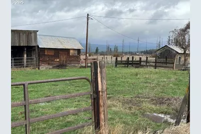 247 Troh Lane, Glenwood, WA 98619 - Photo 19