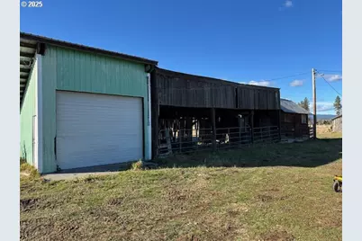 247 Troh Lane, Glenwood, WA 98619 - Photo 5