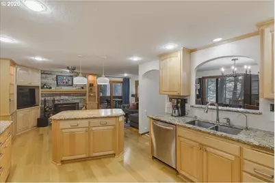 1330 NE Linnwood Dr, Albany, OR 97322 - Photo 11