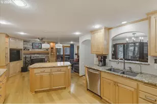 1330 NE Linnwood Dr, Albany, OR 97322 - Photo 11