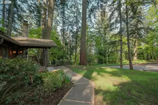 1330 NE Linnwood Dr, Albany, OR 97322 - Photo 5