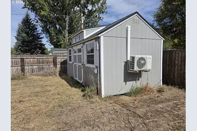 2140 Failing Ave, Baker City, OR 97814 - Photo 17