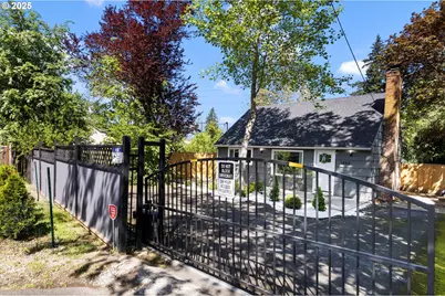 12311 SE Ramona St, Portland, OR 97236 - Photo 5