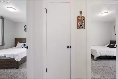 12311 SE Ramona St, Portland, OR 97236 - Photo 21